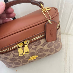 Classic Leather Fashion Handbag